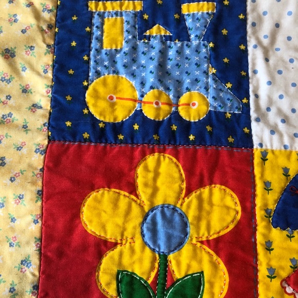 Coziest Vintage Children’s Quilt / Blankie - Picture 2 of 9